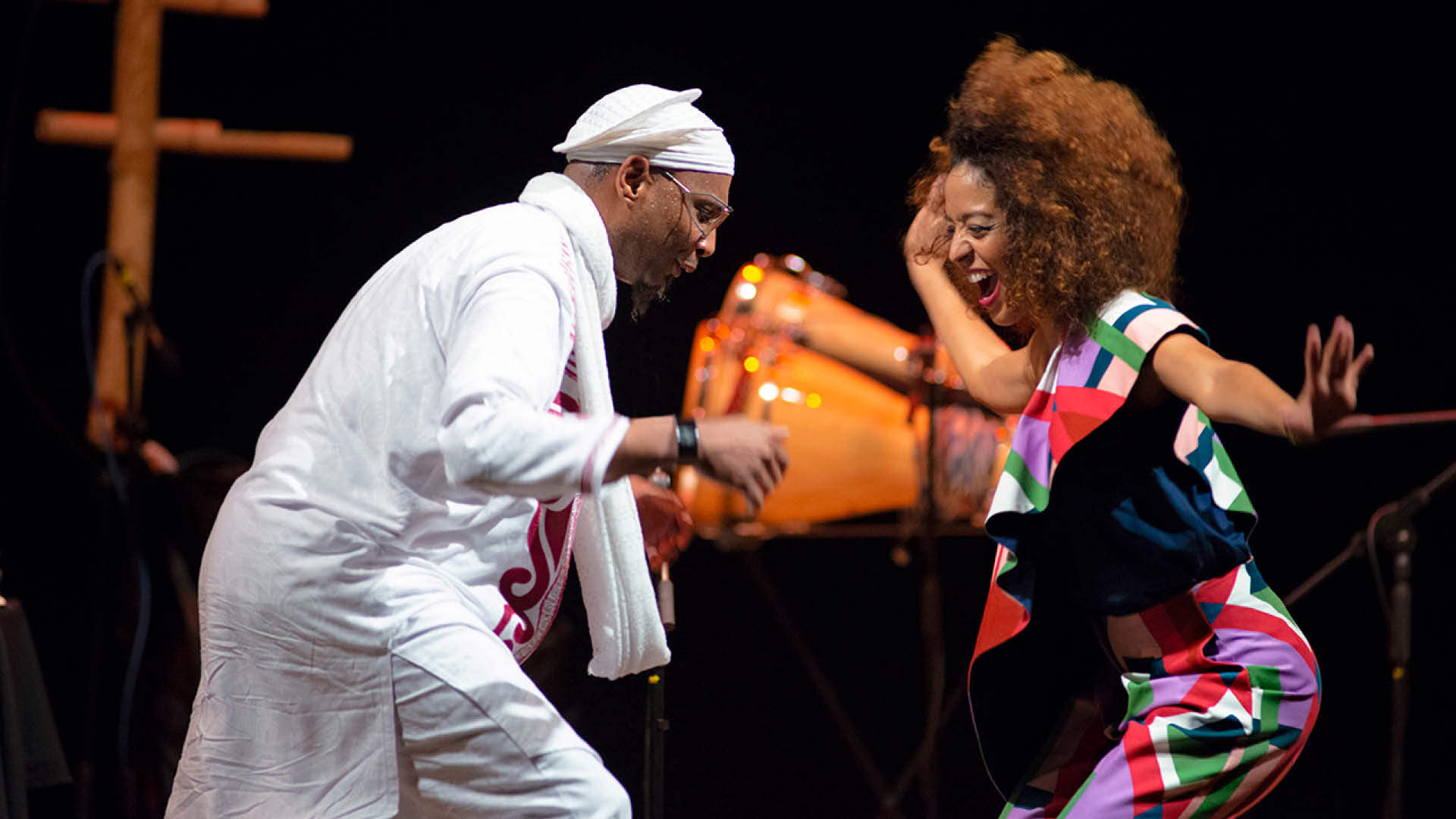 Aguas - le pianiste Omar Sosa et la violoniste/chanteuse Yilian Cañizares : l'eau rencontre le feu @ PdA (28 fév)