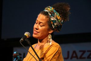 V3 : Kim Zombik Laura Robles Nicolas Caloia + Lori Freedman et Jahsun @ Casa Del Popolo (27 mai)