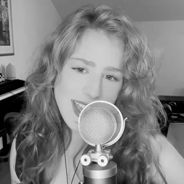 Kayla Summer @ Vendredi Blues du Centre culturel Stewart Hall (23 oct)