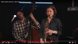 La saxophoniste Claire Devlin lance Anyone
