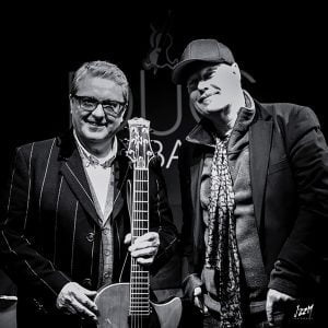 Entrevue croisée avec les guitaristes Martin Taylor et Ulf Wakenius par Jean-Pierre Alenda de Couleursjazz.fr
