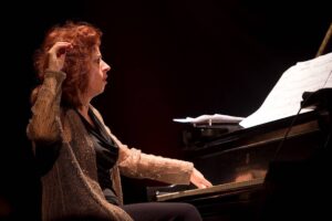 Lorraine Desmarais Trio @ Centre Culturel de Beloeil