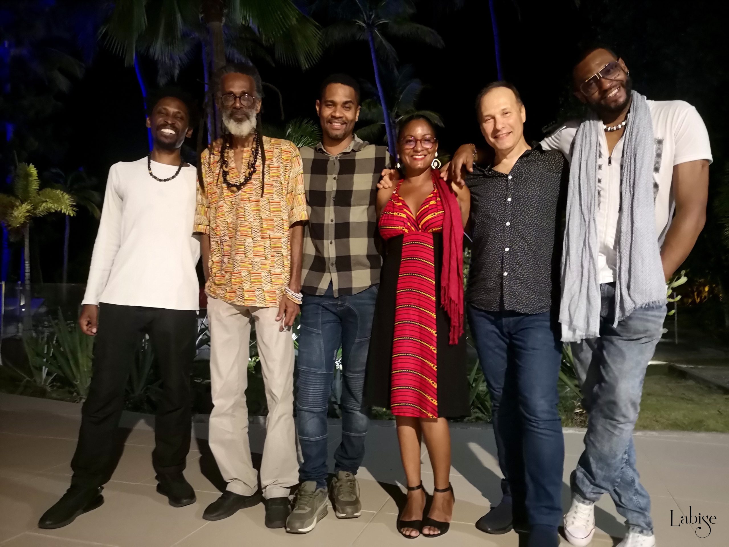 Jocelyn Ménard Caribbean Jazz Group - Vibes A Péyi Là (2026)